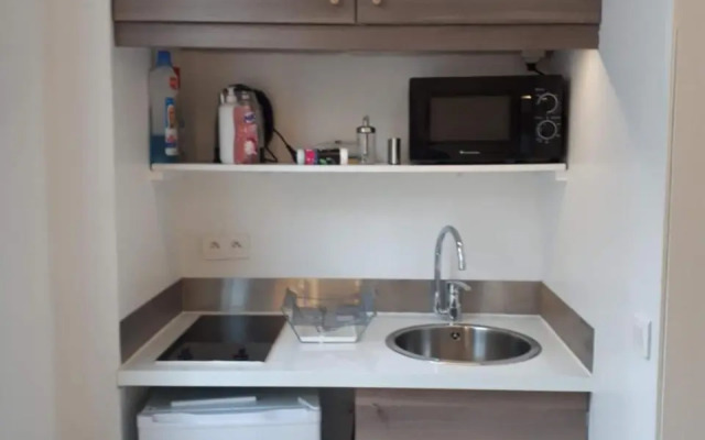 Enjoyable 20m² MONTREUIL 5 minutes Paris