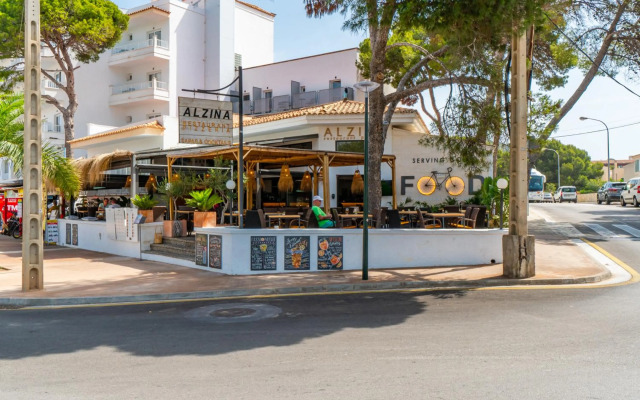 Hostal Alcina