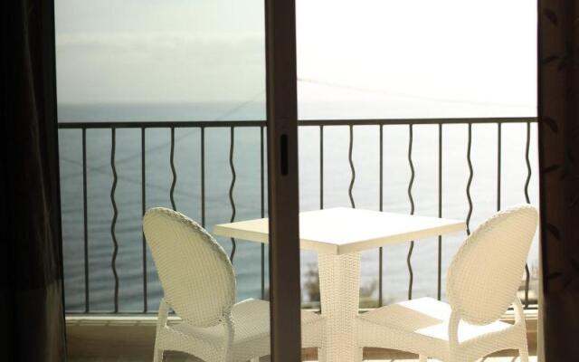 Hotel Calavita