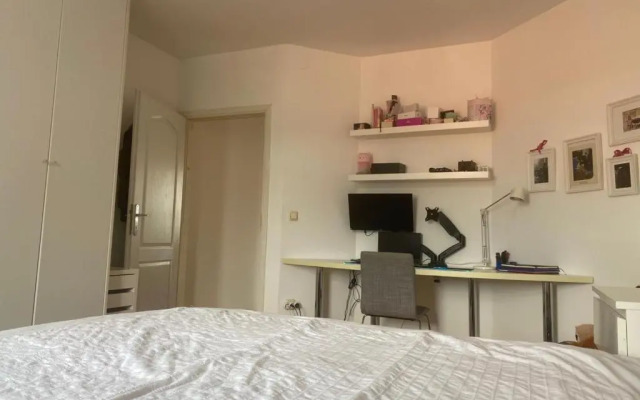 Modern City-Centre Penthouse with Spectacular Views / 135sqm