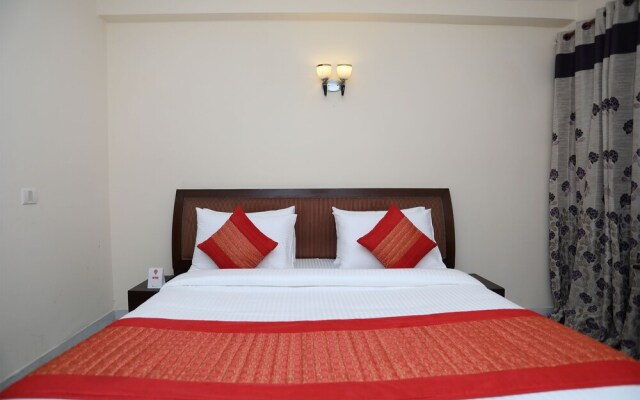 OYO 9299 DLF Phase 4