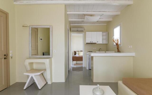 Ninemia Suites Tinos Grand 105