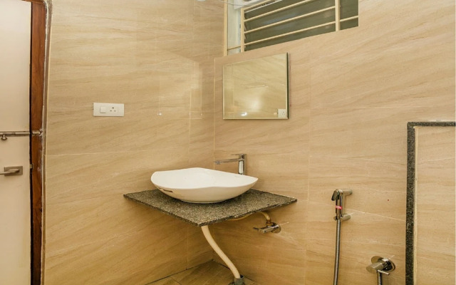 Capital O 35572 La Brook