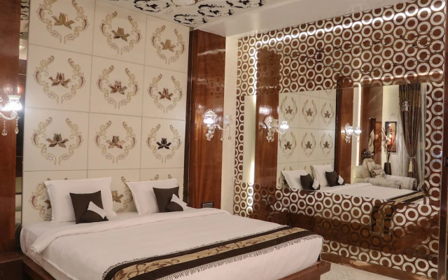 Hotel Rajahamsa