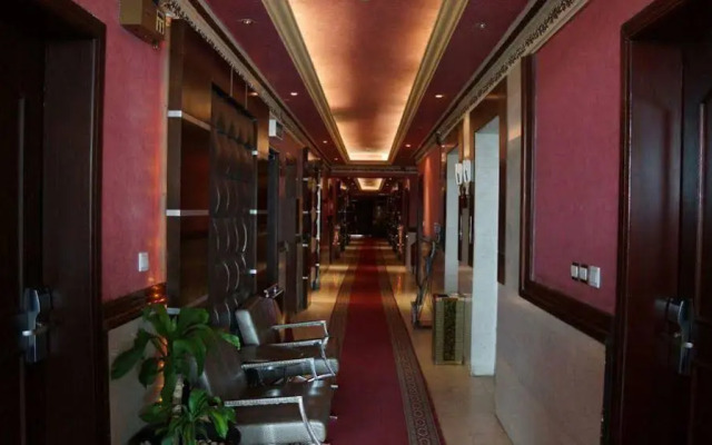 Naiara Maahad Eledara Elnsaey