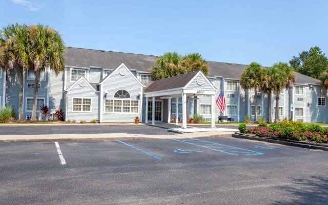 Microtel Inn & Suites by Wyndham Gulf Shores