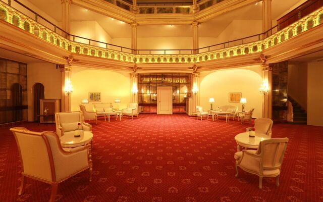 Panacee Grand Hotel Römerbad