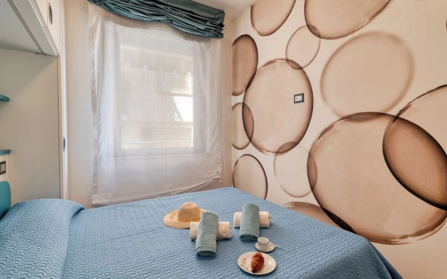 Front Beach Magic Sea - 20m From The Sea