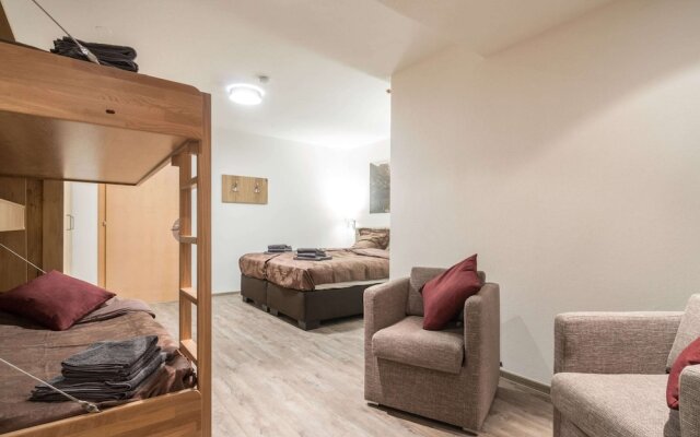 Tasteful Holiday Home in Hollersbach im Pinzgau With Garden