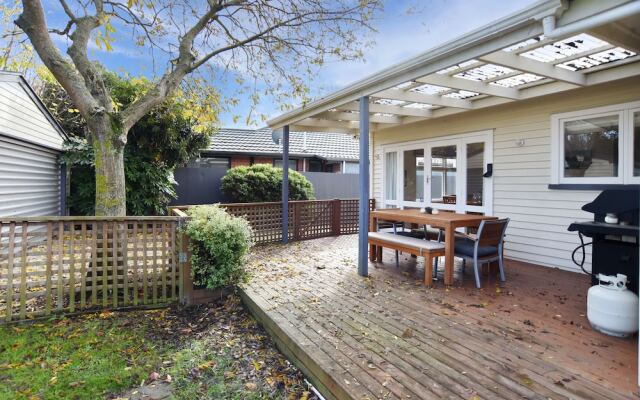 Marys Villa - Christchurch Holiday Homes