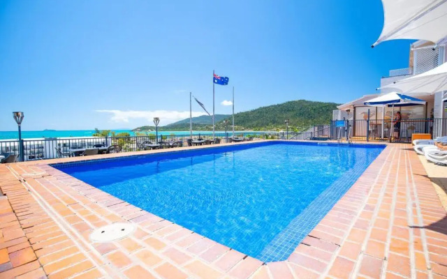 Ocean View 33A Studio Pool Ocean View WIFI