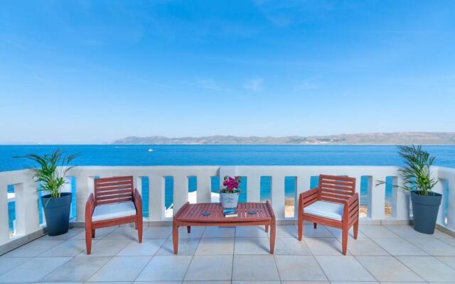 Cape Villa at Sounio