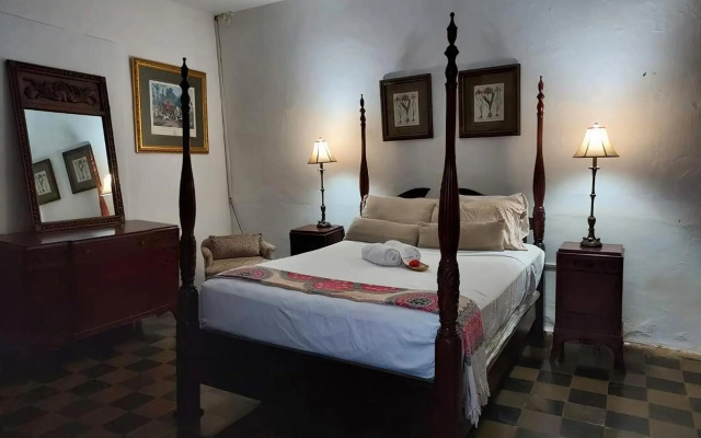 Casa Yoly Hostel Granada