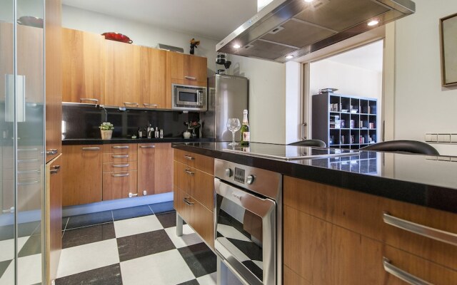 Exclusive - Luxury Sol I