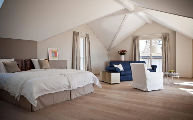 Le Coq Chantant B&B and Boutique Hotel St-Livres