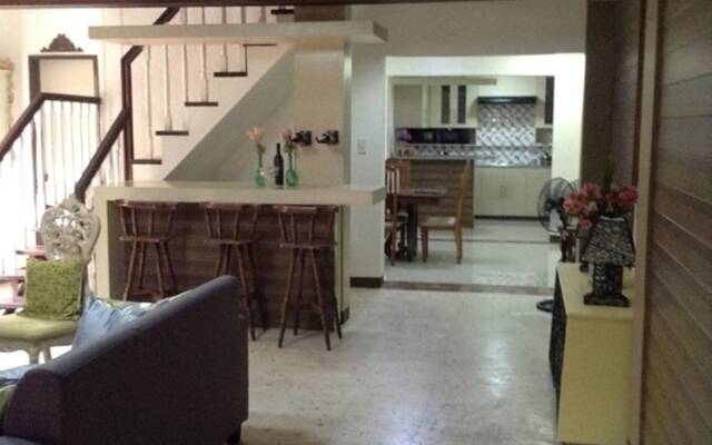 Casa Bueno Baguio Transient home