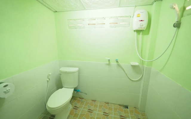 Ram Yai Homestay - Hostel