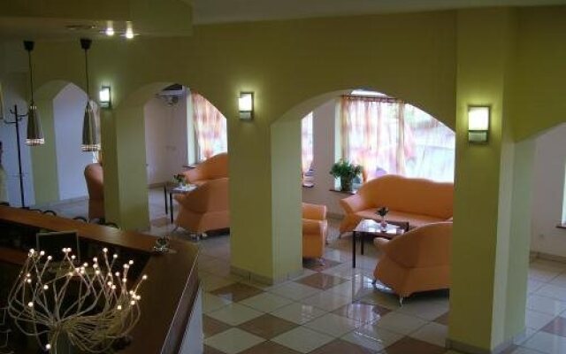 Hostel Junior 2