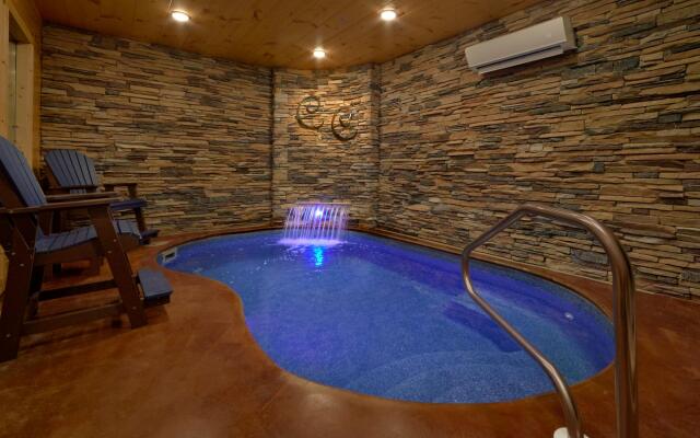 Copper Creek Lodge in Gatlinburg