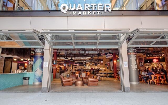 National at Ballston Place