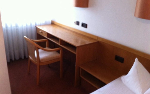 Hotel Bacchusstube garni