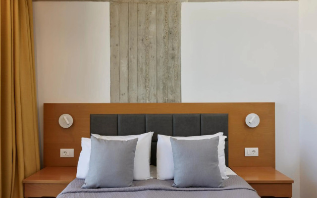 Paspalis Hotel