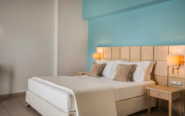 Ionian Plaza Hotel