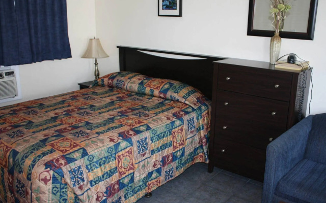 Sunny Beach Motel