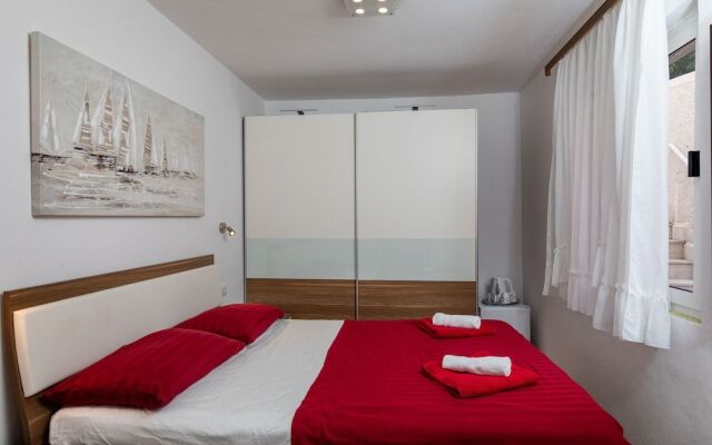 Rooms Edna