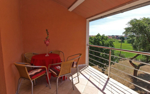 Apartment Manda 709