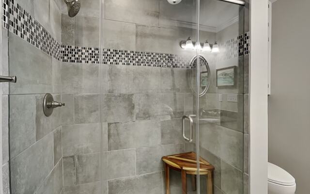 Sangria Dreams by SVR