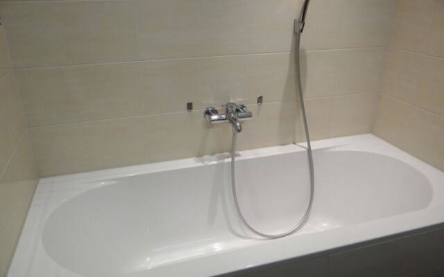 Angelo Montana 2B Engelberg