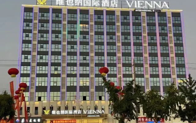 Vienna International Hotel (Wanbang Branch, Yingbin Avenue, Zhecheng, Shangqiu) — 3-star hotel in Shangqiu