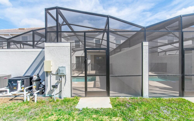 Stinger Drive Villa 8986 Champions Gate