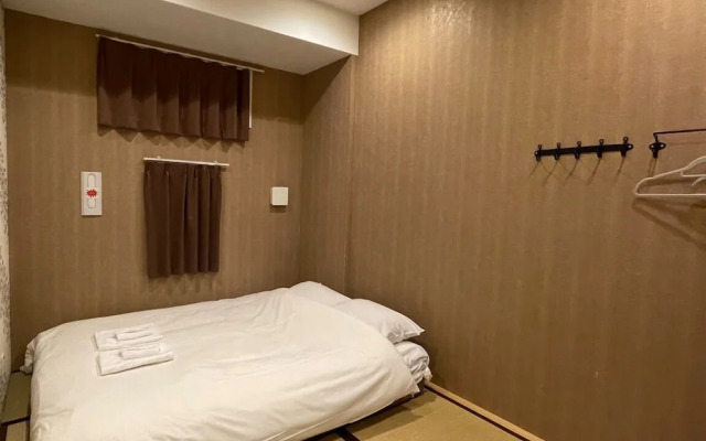 Dot Hotel Hangout