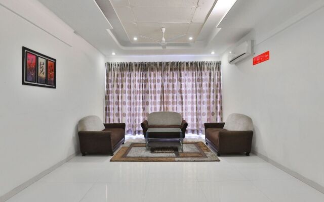 OYO 15508 Shreeji Sangeet Apartments