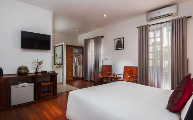 Apsara Centrepole Hotel