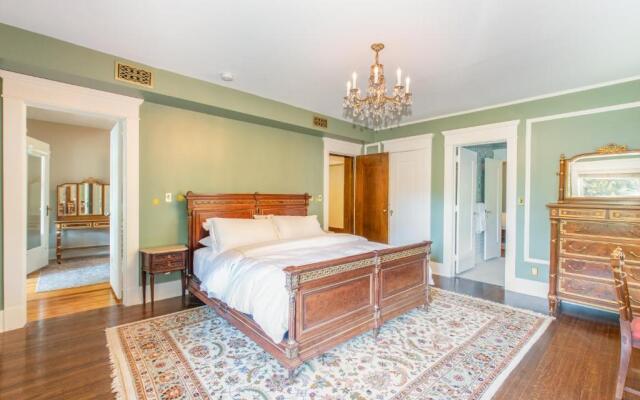 Martha's Bed and Breakfast
