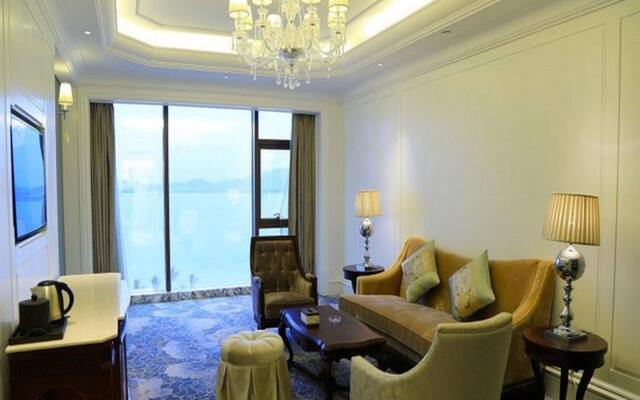 Xiamen Goldcommon Royal Seaside Hotel and Hot Spring