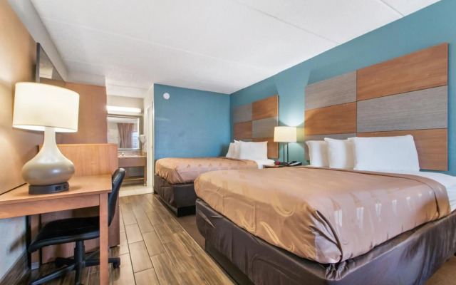Beachfront Palms Hotel Galveston