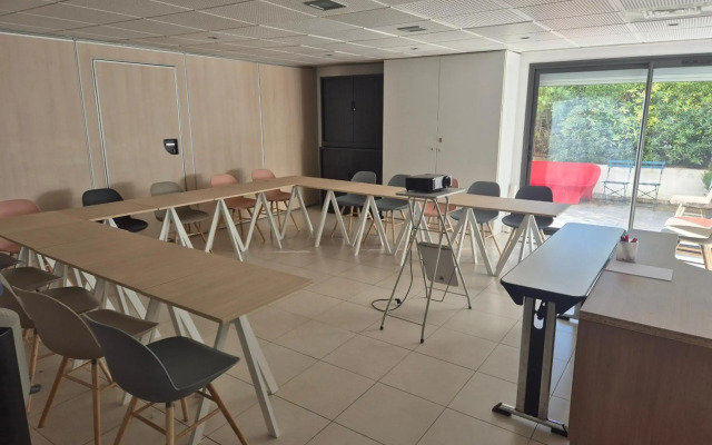 Comfort Aparthotel Marseille Prado Plage