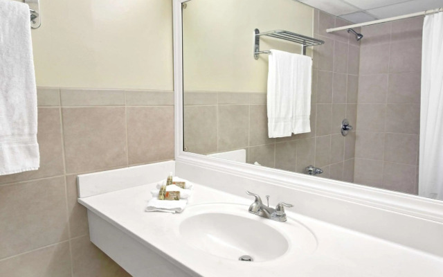 Knights Inn Hallandale