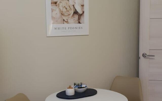 Apartments on Budyonny Avenue 19k1