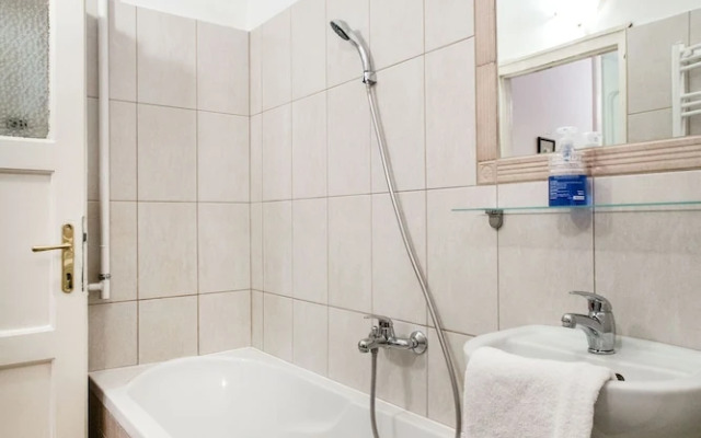 Kecskemeti 5 Apartment