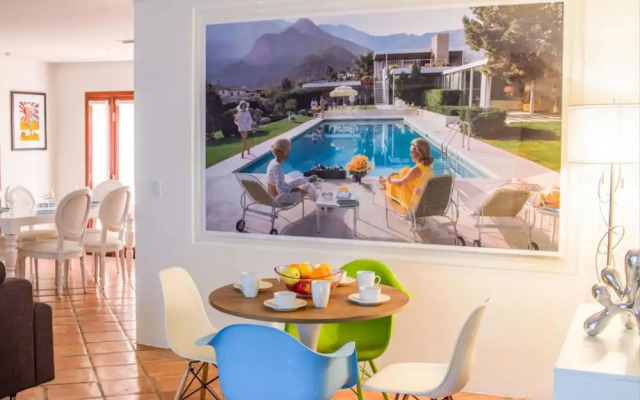 Center Court Villa