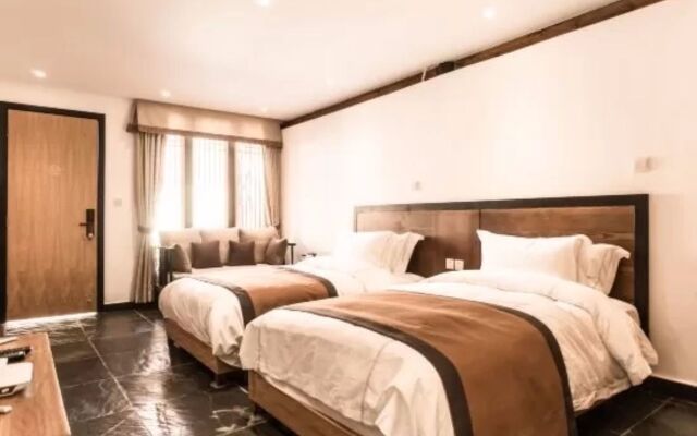 Dengfeng Qingjing Courtyard Hotel