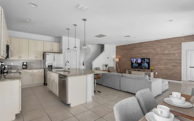 Amazing House at Bella Vida 5BR