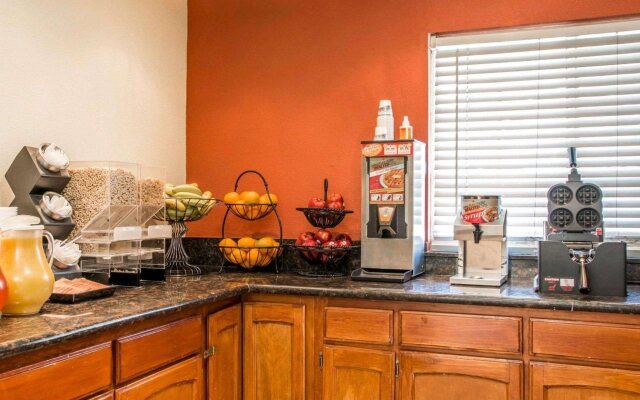 Rodeway Inn Los Angeles Convention Center