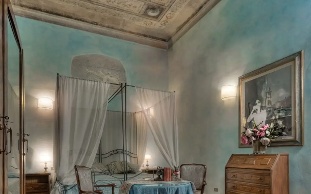 Palazzo dal Borgo Hotel