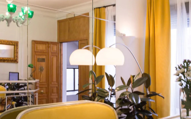 Madrid Suites San Mateo 207